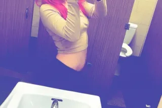🩷See Me While Im Around😘 photo 4