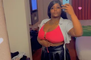 New In Town✈..💦😛Deepthroat Queen/Greek Freak🍑She a Squirter💦
