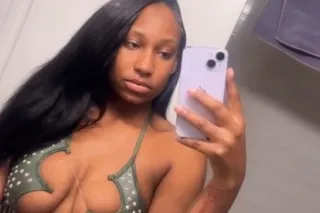 ✨👑 REAL QUEEN 👑✨🤎 All-Natural Ebony Beauty 🤎