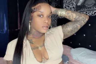 100% real! Come see while I’m in your city 😍 available incalls/outcalls♀💦