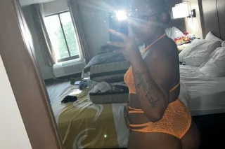 ((NEW IN TOWN))(((TEXAS FUN SIZED BABY))))Messy & Sloppy Or Sweet n Slow 🍫😩𝐄𝐚𝐭𝐞𝐫s 𝐎𝐟𝐟 𝐓𝐡𝐞 𝐁𝐨𝐧𝐞👅💦👅 ❤ 🍦😩Guaranteed Nut 🥵😏💦𝐂𝐫𝐞𝐚𝐦𝐲 𝐒𝐮𝐩𝐞𝐫 𝐆𝐫𝐢