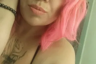 you don't have 2 say to much by the look of eyes I can tell you when the f***and please don't call me Boo because as much as you won't f*** I want to f*** too 😆