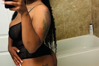 NEW IN TOWN 🥰SEXYY STALLION 🥰💦👅 INCALL QV, HHR, AND FT SHOWS AVAILABLE NOW ‼🥰 JUICY SEXY PUSSY, WITH SLOPPY HEAD💦 IT DONT GET NO FREAKIER THAN ME ❤‍🔥 photo 2