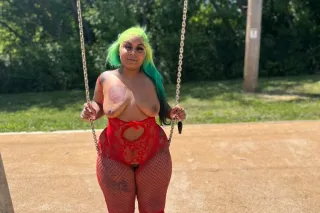 i'm not fat not going for $60 quality Pussy photo 5