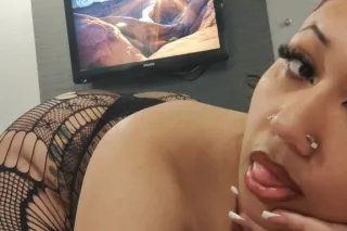 CAN YOU MAKE THIS PUSSY SQUIRT🥴🫦 photo 7