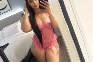 NEW in the area😝🙈💕 Dont Wait Till I Leave To Try To See Me 🙈😝 Here For A Good Time Not Long One. ONE OF A KIND 😜😘 Exotic Mami 💋 Sweet Like Honey & Full of Surprises 😮‍💨✨ photo 3