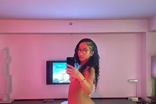 Wonder Why They Call Me Magic photo 4