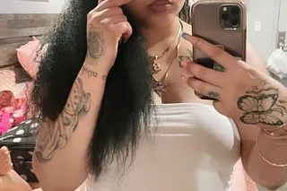 COME MAKE ME CUM 😩💦 photo 7