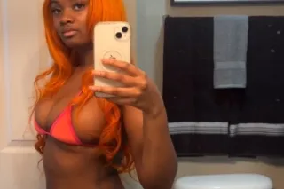 HEY WILL BE IN TOWN FOR THE NIGHT, hit me up🥰 photo 2