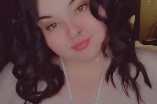 Soft Lips & Thick Hips😏 LAST DAY HERE photo 7