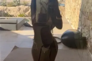 SLIM THICK HOTTIE CUM SEE THE THROAT FAIRY 🧚🏽♀ photo 2