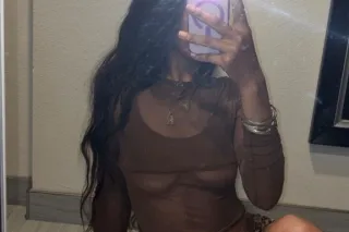 petite mammi 😘😘😘😘💦💦💦