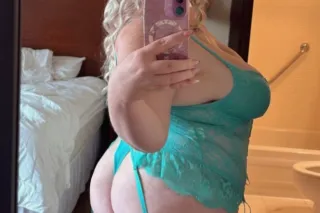 airport west palm beach area 💕 curvy blonde w size f tits photo 5