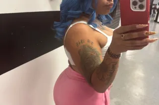 Qv Specials🍑💦😩😩😩 New in THE CITY photo 2