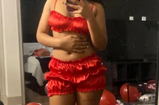 fire and sexy red photo 2