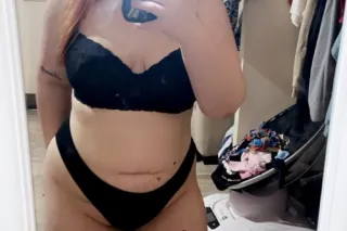 come play in the snow 😏 photo 6