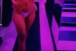 OUTCALLS ONLY 💦 Let me make you cum with this wet fat pussy 🍑 photo 2