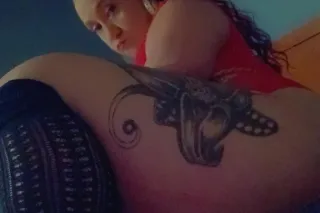 Sexy thick azz photo 3
