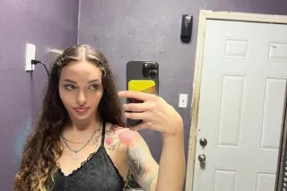 Italian Fine Shyt🥰 ONLINE OF ONLY CONTENT ONLY photo 3