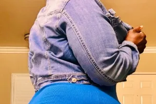 😋Who wants some chocolate pie💋💞Hit me Im Horny as FUCK;!!!!!!.Check my PHub and reviews ✔☑BBW,MILF, COUGAR,PHAT ASS, SUPER FREAKY