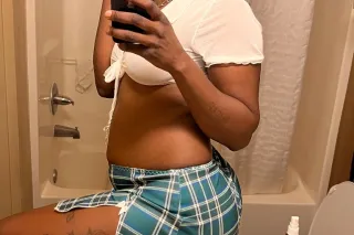 INCALL SPECIALS 5am End at9am photo 2