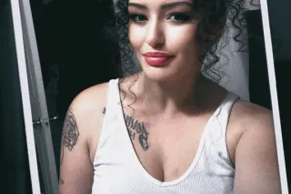 SEXY, PETITE LIL BADDIE HOTNREADY TO MEET! OUTCALL AND CARPLAY ONLY!! photo 6