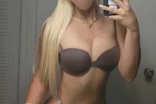 Beautiful Latina Sexy body 💋💞💞💞💋New in Town 💋💞💋💋Blonde sexy hair beautiful real photos 💋💞💋