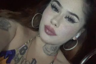 ready for a good time ;) hit my line promise you wont regret it!❤ photo 3