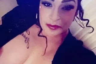 Enticing Classy Gfe Latina Curvy and Flirty Tight Tastey MsoG Daty!! photo 5