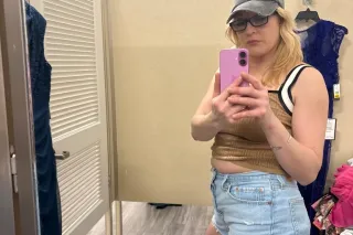 Hot Topic: The real Paige Turner photo 3