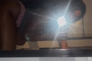 wet mouth with a big booty😋 photo 2