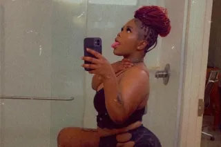 Big Booty Nympho😳💦 photo 4