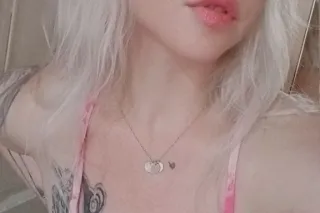 Cum let me do that thing with my tongue tbat u like,🤤All day incall available now! 100% Real legit pics!🍒👅💦 photo 4