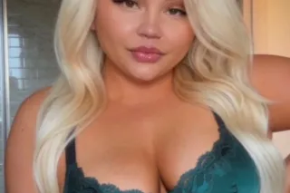 💋✨Radient Blonde💋✨ Mild to Wild 👅💦 photo 3