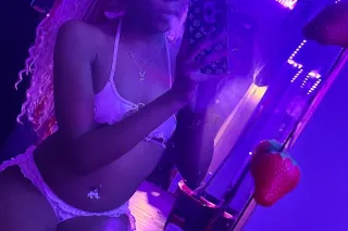 COME SEE SEXY PETITE MS CINNAMON - INCALLS/CARDATES