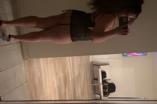 Curly Latina photo 2