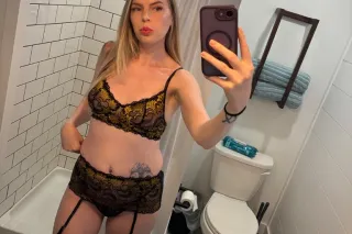 sugar, spice, and everything SEXY. 🫦 IM BACK, DONT MISS OUT. 💦 photo 3