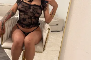 Exotic mixed petite hottie💋💦 photo 4