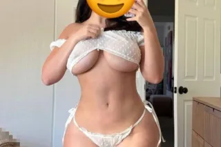 HERMOSA LATiNA DISPONIBLE PARA TI PAPI 🍆🍑🍑, LLAMAME TE COGERE RICOOO!!