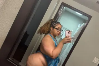 💕MIXED LIGHTSKIN BIG BOOTY GYALLL💕 photo 2