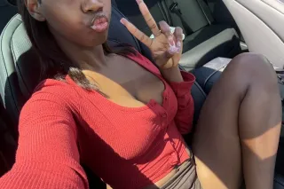 Party with a Chocolate Barbie 🍫 photo 3
