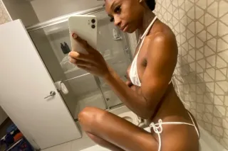 AVAILABLE 24/7 OUTCALLS & FT SHOWS