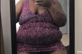 AVAILABLE NOW 💦📲✨ᗴ᙭TᖇᗴᗰᗴᒪY SKIᒪᒪᗴᗪ✨PORNSTAR PUSSY👅 Creamy, Tight Nd Wett PUSSY Ever 🏆🔥 Submissive Chocolate BBW LETS PLAY👅💦 photo 4
