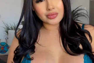 Hola Soy NUEVA EN LA CIUDAD SOY LATINA photo 2