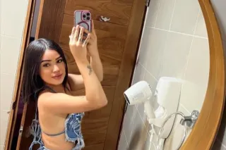 Latina available now 😍 Let's have fun!