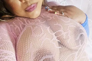latina n blk beauty ......massage....dinner ......date.... photo 11
