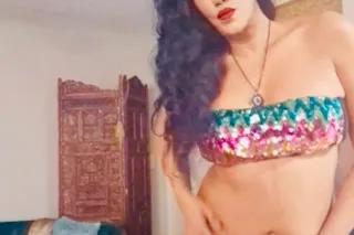EXOTIC Tall photo 3