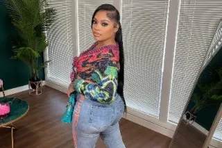100% REAL 🥰🥰 Thick 🍑🍑 juicy 💦 big booty lovers ❤️❤️