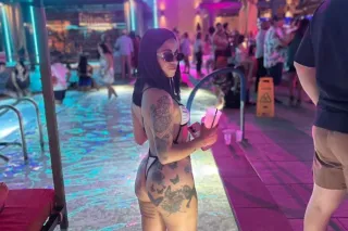 Your favorite distraction photo 4