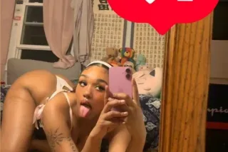 👠❤hey huntsville its Cuban NEVER SEEN BEFORE WHICH MEANS NEW FUN💰🍾in HH 150 /Out200 ends @ 6am